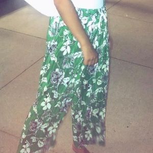 Green floral pants